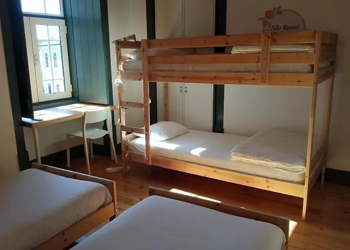 Se Velha Hostel *