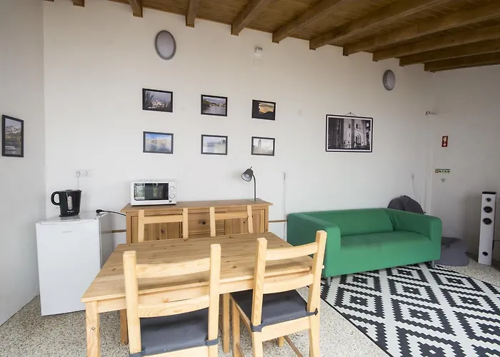 Se Velha Hostel *